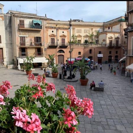 Corte Sant'Anna Apartment Palermo Exteriör bild